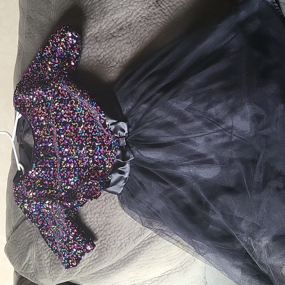 Black holiday dress